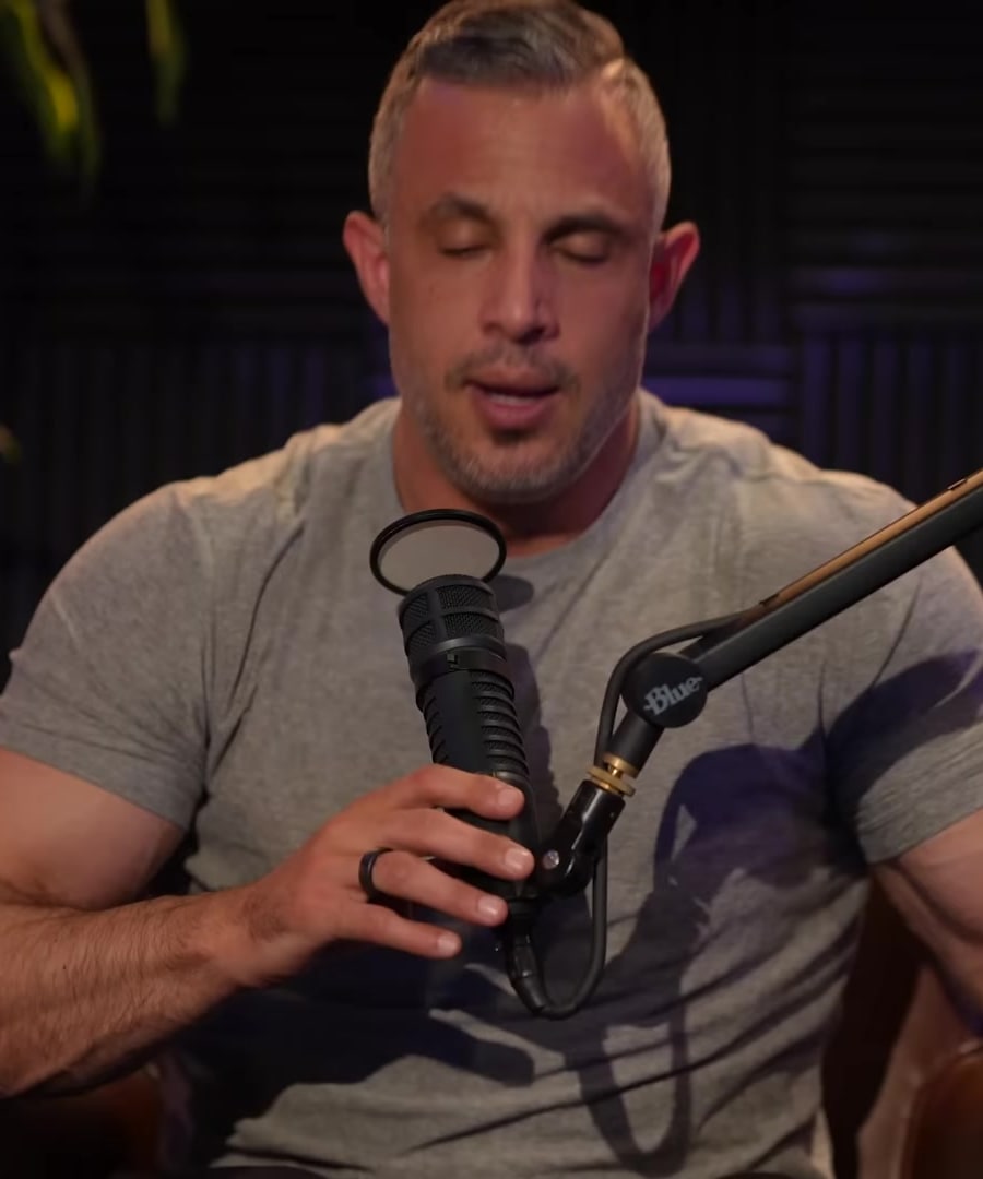 Unique Strength Curves thumbnail