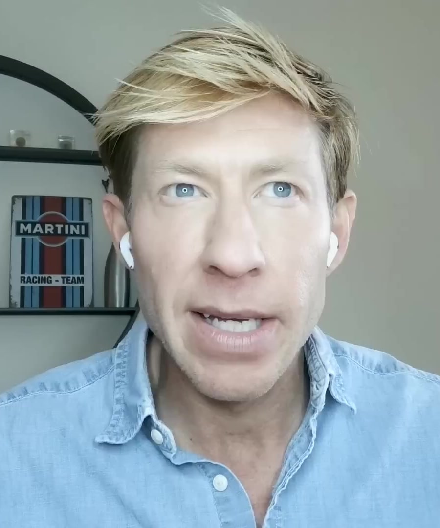 Lucid Dreaming Insights thumbnail