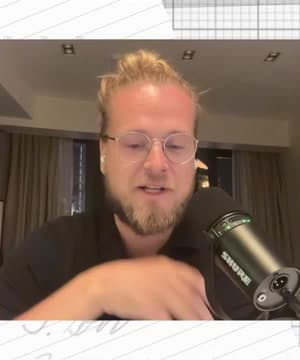 Fashion AI Insights thumbnail