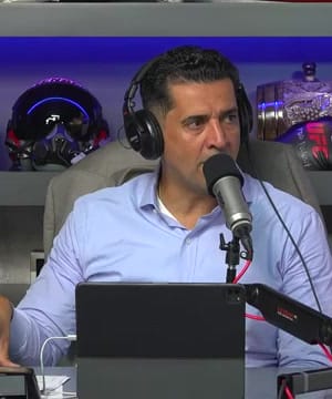 Establishment vs. Anti-Establishment thumbnail