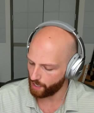 Adapting in Startups thumbnail