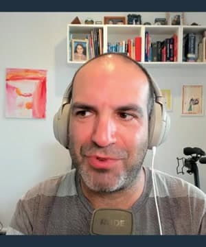 Effective Altruism Critique thumbnail