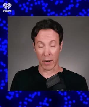 Polarization in America thumbnail