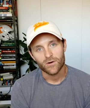 Musk and Ark Insights thumbnail