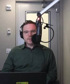 AI's Public Perception thumbnail