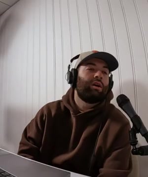 Award Show Reactions thumbnail