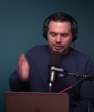 Decentralized Social Media thumbnail