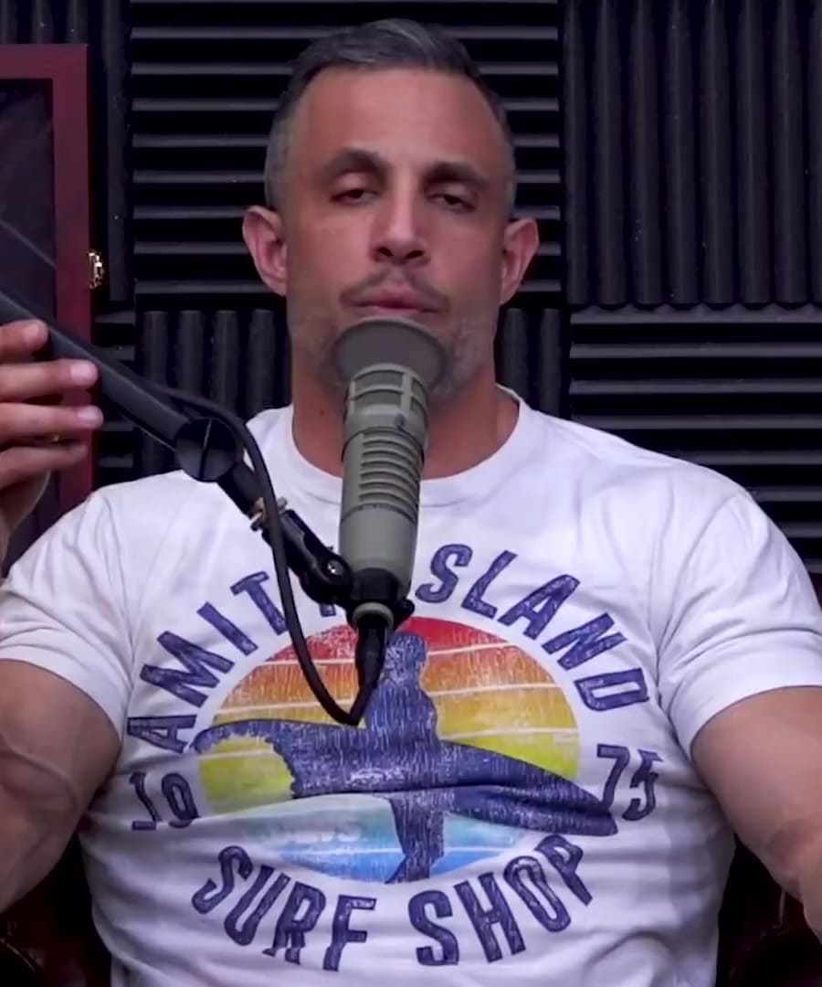 Fitness Podcast Giveaway thumbnail