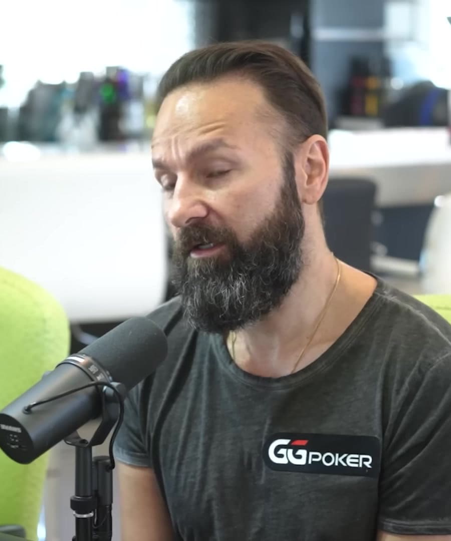 Mind Games in Poker thumbnail