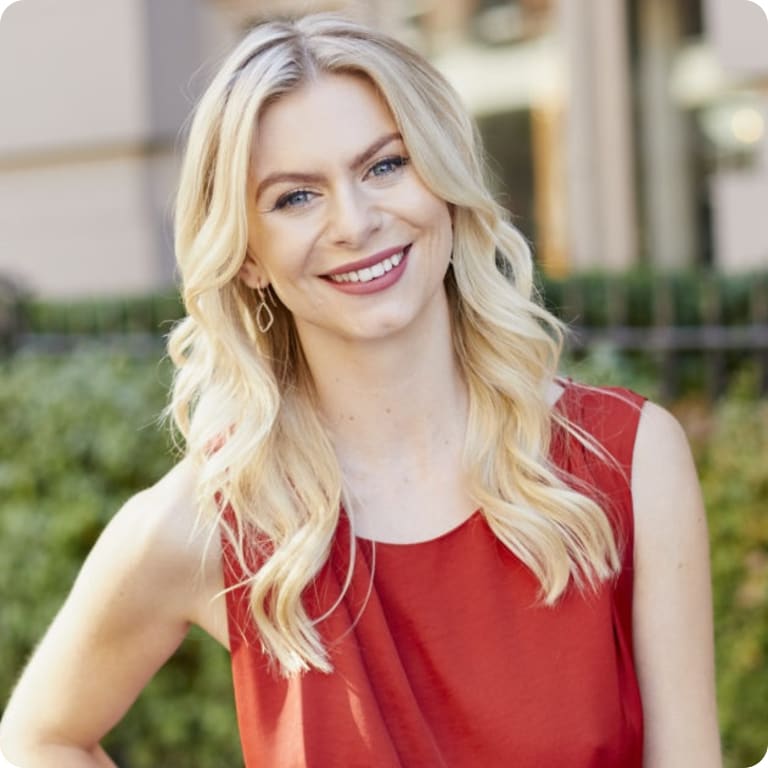 the bossbabe podcast avatar