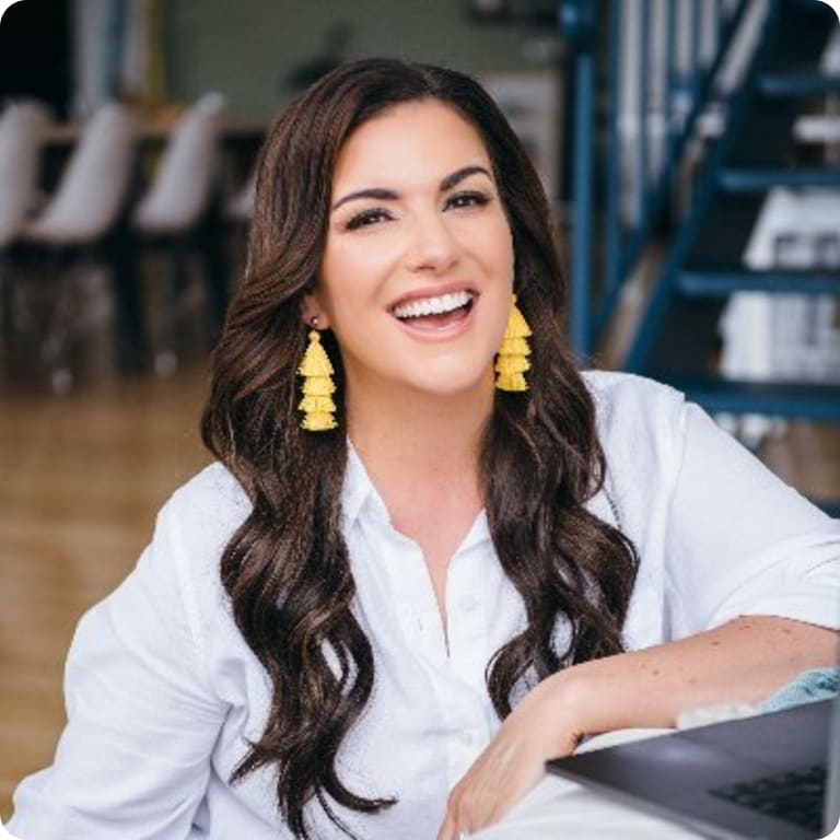 Online Marketing Made Easy with Amy Porterfield avatar